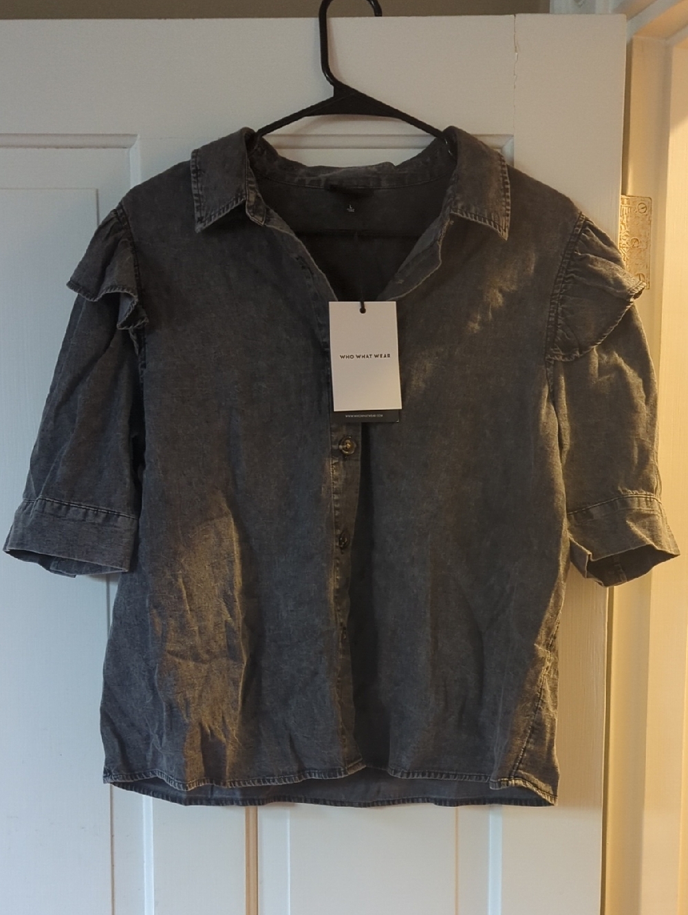 NWT Who What Wear Washed Black Button-Front Ruffle-Sleeve Shirt